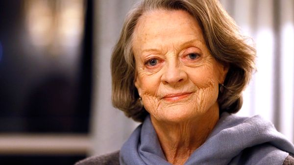 Actress Maggie Smith, Star of Stage, Film and 'Downton Abbey,' Dies at 89