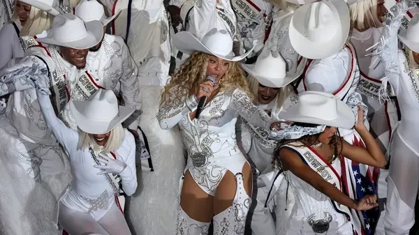 Beyoncé's Performance Highlighted Netflix's NFL Debut on Christmas Day